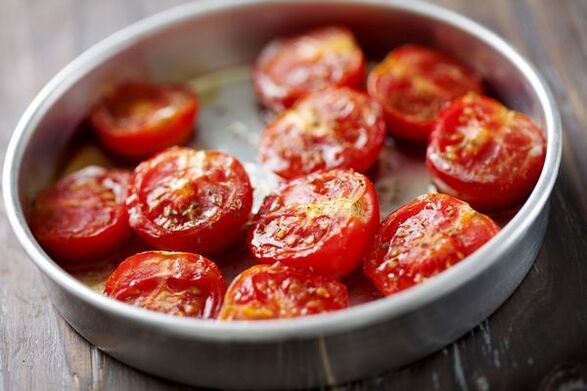 quvvatni oshirish uchun pishirilgan pomidor